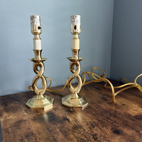 Unbranded Other - Pair of Small Gold / Brass Barley Twist Table Lamps - Vintage Retro Look